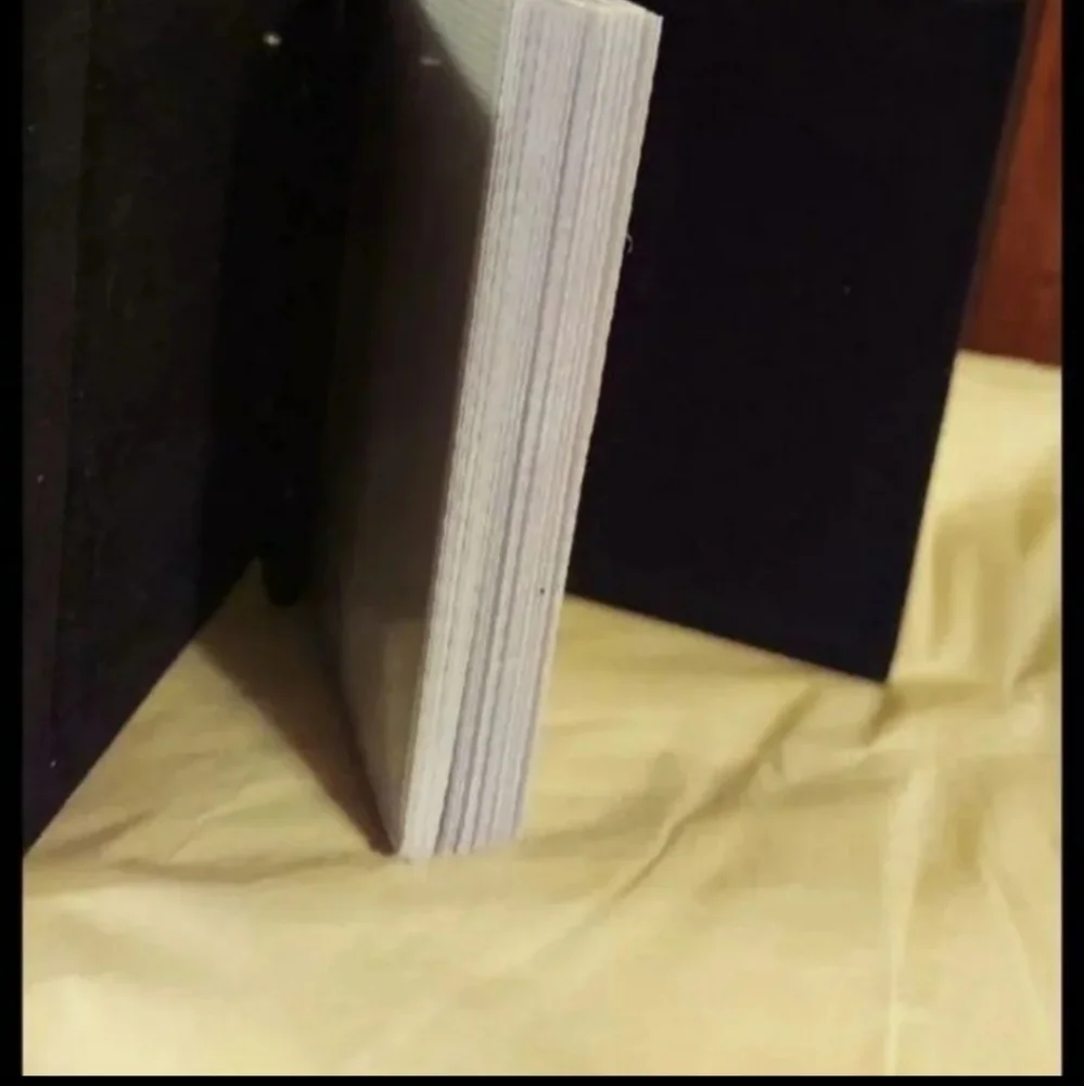1980S NWT GOLD VELVET FRAMED PHOTO ALBUM BOOK 4 x 3 - 50 PAGES